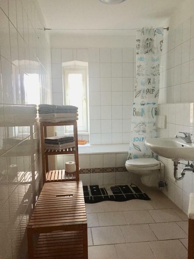 Ferienwohnung Am Schmidtstedter Knoten แอร์ฟวร์ท ภายนอก รูปภาพ